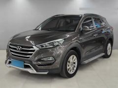 Hyundai Tucson Brown 2015