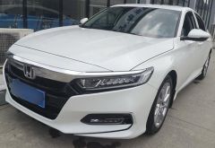 Honda Accord White 2018