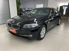 BMW 5 Series Black 2010
