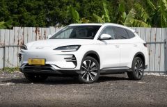 BYD Song PLUS EV White 2025