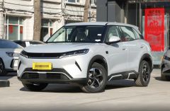 BYD Yuan UP White 2025