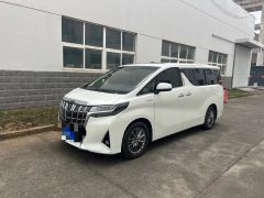 Toyota Alphard White 2021