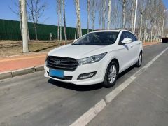 Bestune B50 White 2018