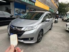Honda Odyssey Silver 2015