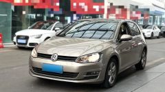 Volkswagen Golf Champagne 2010