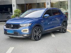 Volkswagen T-Roc Blue 2021