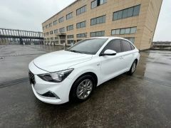 Hyundai Celesta White 2018