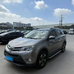 Toyota RAV4 Gray 2015