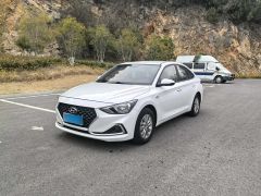 Hyundai Celesta White 2018
