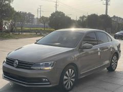 Volkswagen Sagitar Brown 2017