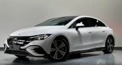Benz EQE White 2022