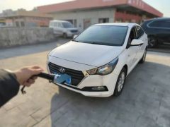 Hyundai Verna White 2016