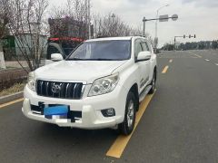 Toyota Land Cruiser Prado White 2010