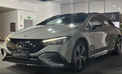Benz EQE Gray 2022