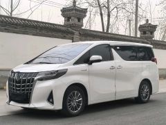 Toyota Alphard White 2019