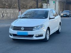 Volkswagen Santana White 2016
