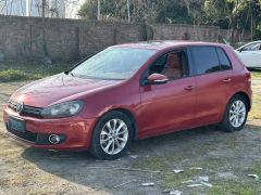Volkswagen Golf Red 2011