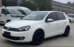 Volkswagen Golf White 2012