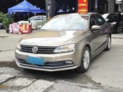 Volkswagen Sagitar Champagne 2015