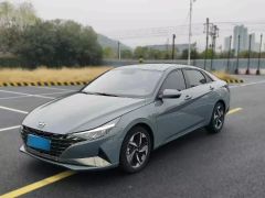Hyundai Elantra Gray 2021