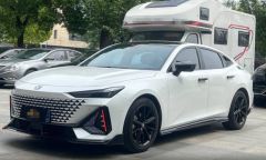 ChangAn UNI-V White 2022