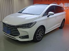 BYD Song MAX White 2017