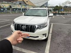Toyota Land Cruiser Prado White 2019
