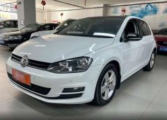 Volkswagen Golf White 2015