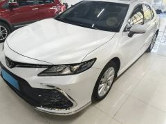Toyota Camry White 2021