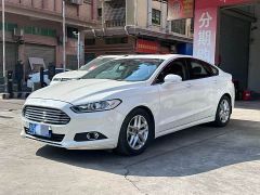 Ford Fusion White 2013