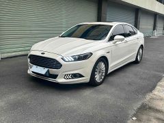 Ford Fusion White 2013