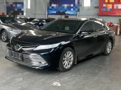 Toyota Camry Black 2019