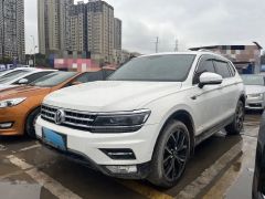 Volkswagen Tiguan L White 2019