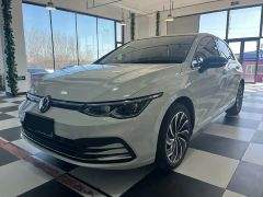 Volkswagen Golf White 2023