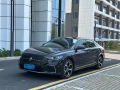 Volkswagen Passat Black 2023