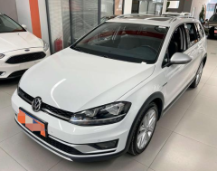 Volkswagen Golf White 2019