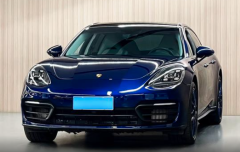 PORSCHE Panamera Blue 2022
