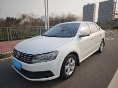 Volkswagen Lavida White 2015