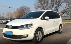 Volkswagen Sharan White 2013