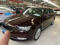 Skoda Superb Brown 2013