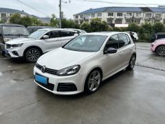 Volkswagen Golf White 2011