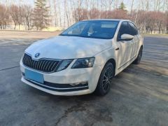 Skoda Octavia White 2020