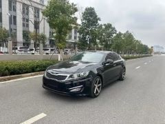 Kia K5 Black 2011