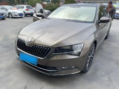 Skoda Superb Brown 2016