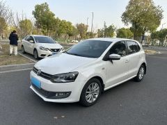 Volkswagen Polo White 2011