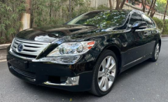 Lexus LS Black 2009