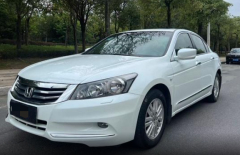 Honda Accord White 2012
