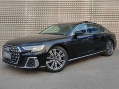 Audi A8 Black 2023
