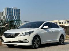 Hyundai MISTRA White 2016