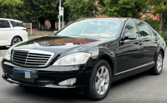 Benz S-Class Black 2006